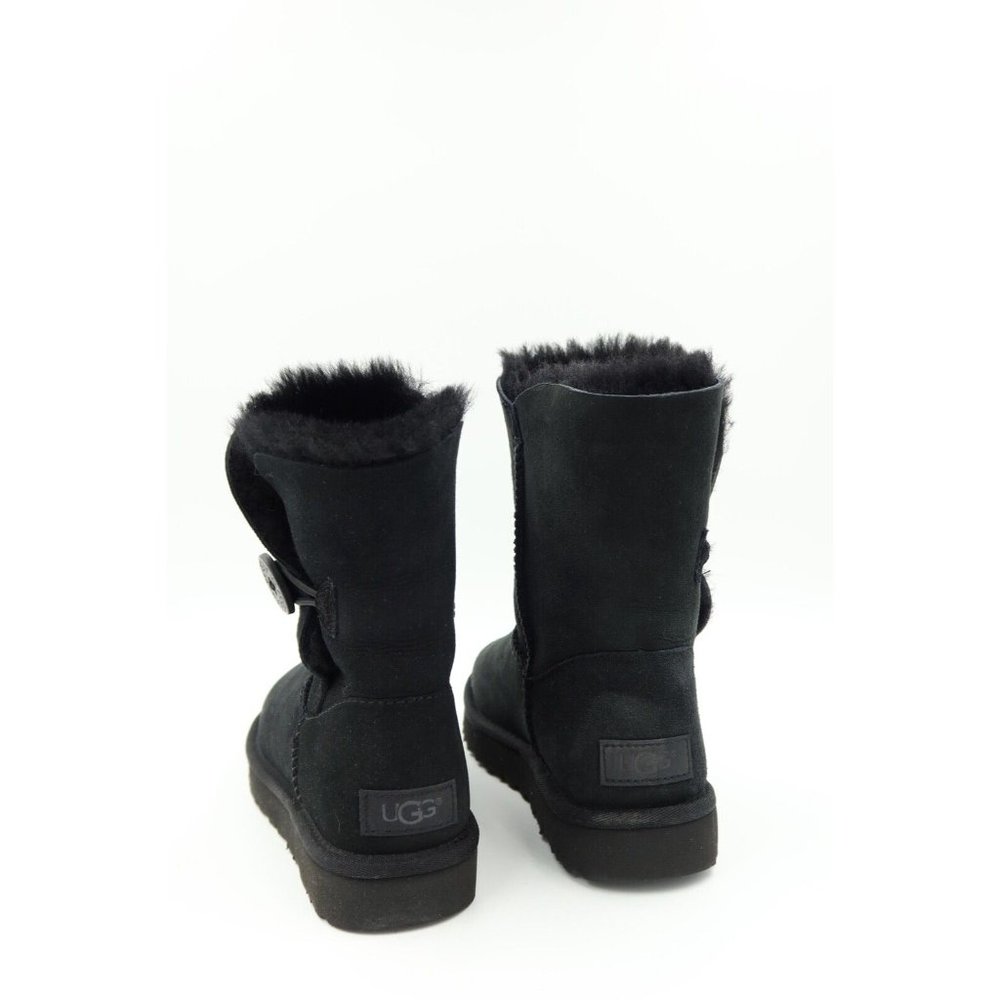 Women's Shoes UGG BAILEY BUTTON II Twinface Sheepskin Boots BLACK Size 5 - Picture 5 of 11